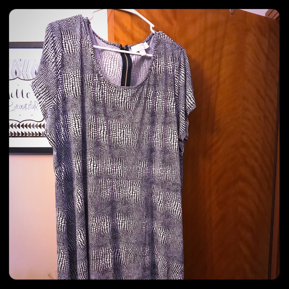 💙SOLD💙 Michael Kors- Short Sleeve Dress